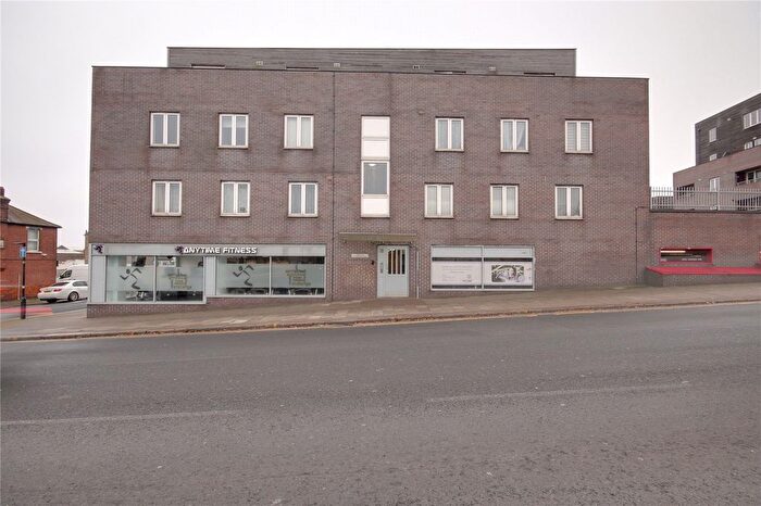 2 Bedroom Flat For Sale In Southbury Road, Enfield, EN3