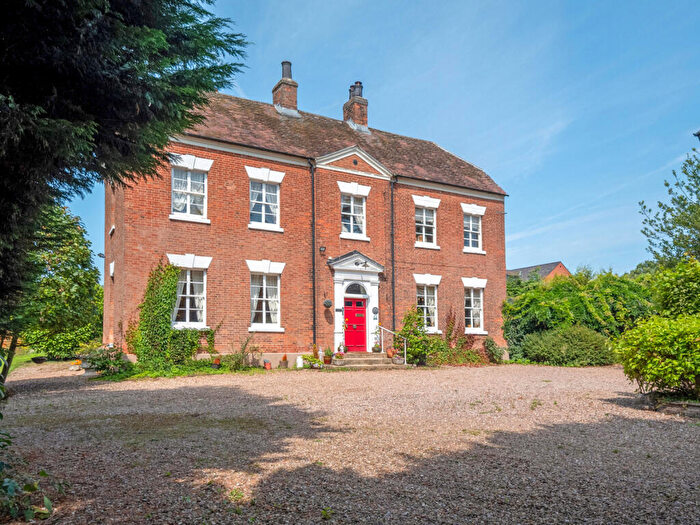 6 Bedroom Detached House For Sale In Burbage, Hinckley, Leicestershire, LE10