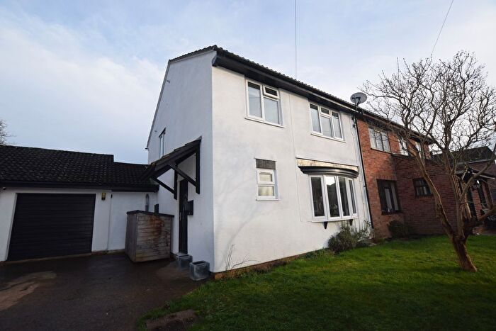 3 Bedroom Semi-Detached House To Rent In Carpenters Close, Ruishton, Taunton, TA3