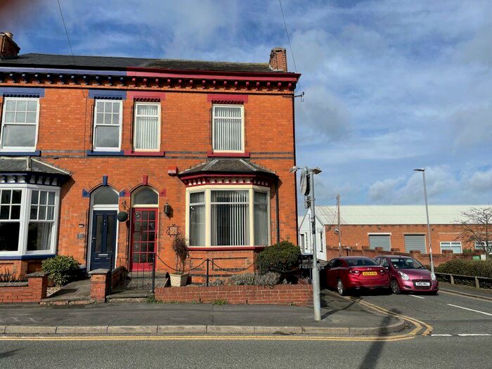 4 Bedroom House To Rent In Fosse Way, Syston, LE7