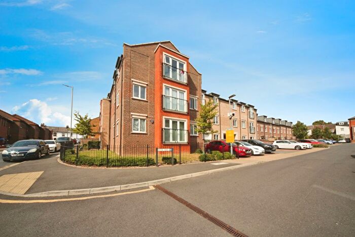 1 Bedroom Flat For Sale In Kite Way, Luton, LU2