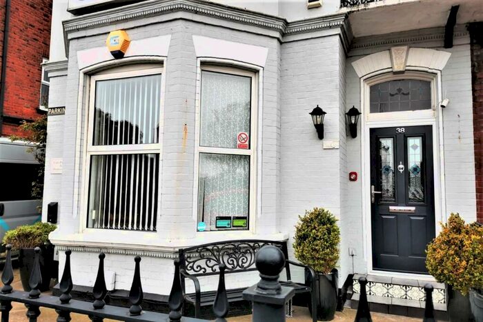 10 Bedroom Semi-Detached House For Sale In Wellesley Road, Great Yarmnouth, NR30