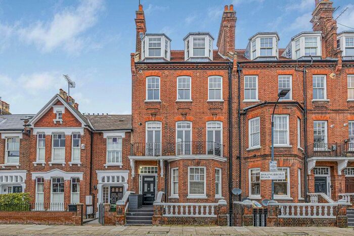 2 Bedroom Flat To Rent In Bolingbroke Road, London, W14