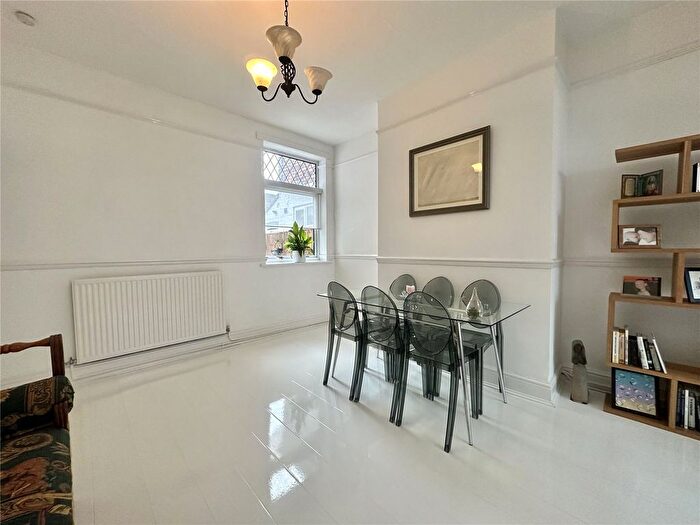 3 Bedroom Terraced House For Sale In Appleton Road, Widnes, Cheshire, WA8