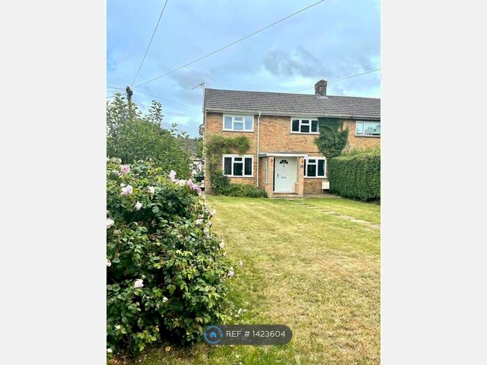 4 Bedroom Semi-Detached House To Rent In Pigeon Close, Blandford Forum, DT11