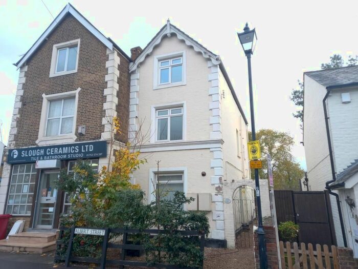 1 Bedroom Flat To Rent In Slough, Berkshire SL1