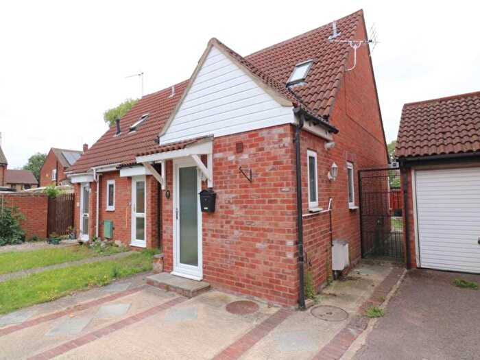 1 Bedroom Terraced House To Rent In Missleton Court, Cambridge, CB1