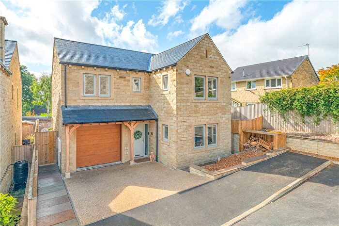 4 Bedroom Detached House For Sale In Rockwood Gardens, Skipton, North Yorkshire, BD23