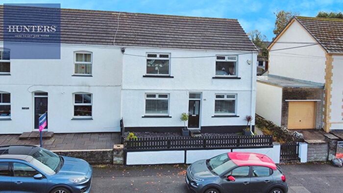 4 Bedroom Semi-Detached House For Sale In Wimborne Road, Pencoed, Bridgend, CF35