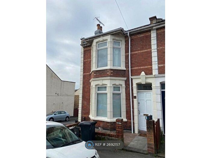 3 Bedroom End Of Terrace House To Rent In Kensal Rd, Bristol, BS3