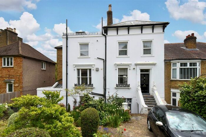 2 Bedroom Flat To Rent In St. German's Road, London, SE23
