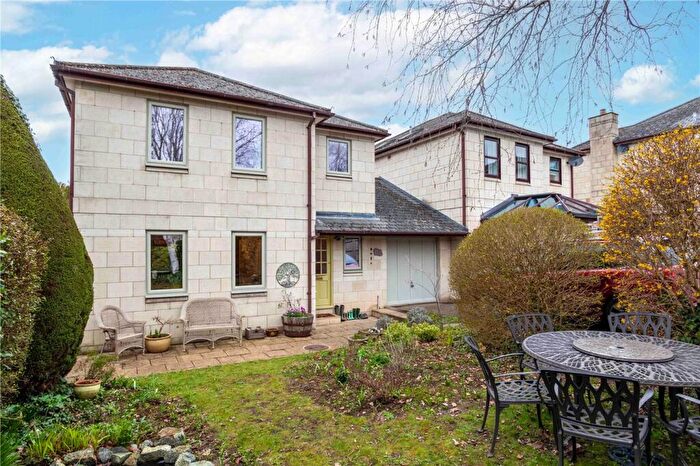 4 Bedroom Link Detached House For Sale In Lansdown Lane, Bath, Somerset, BA1