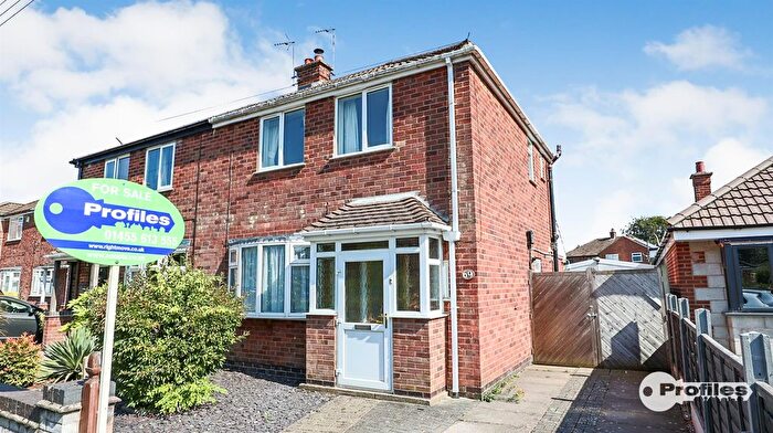 3 Bedroom Semi-detached House For Sale In Newstead Avenue, Burbage, Hinckley, LE10