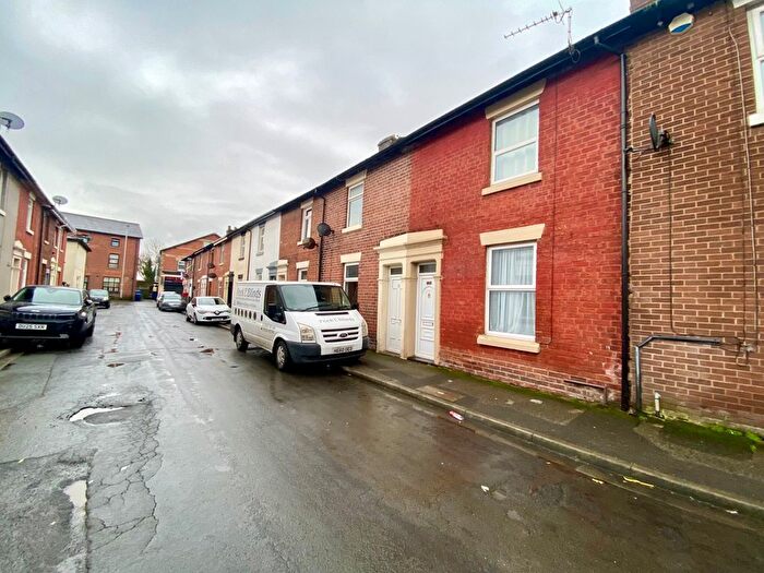 2 Bedroom Terraced House To Rent In Brandiforth Street, Preston, PR5