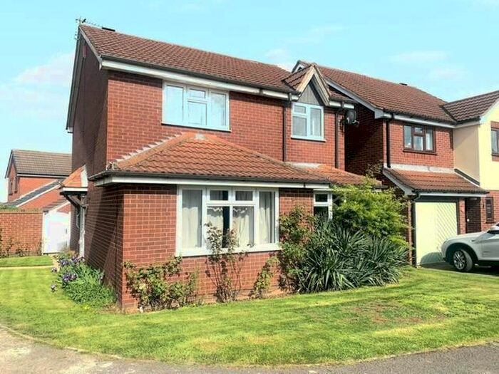 4 Bedroom Detached House To Rent In Perivale Close, Nuthall, Nottingham, NG16