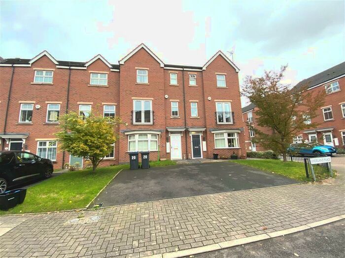 4 Bedroom House To Rent In Morland Place, Birmingham, B31