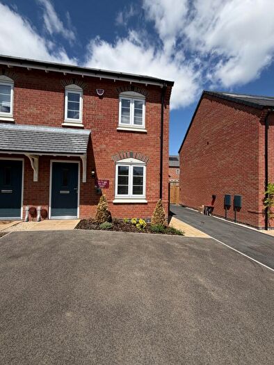 2 Bedroom Semi-Detached House For Sale In Lutterworth Road, Burbage, Hinckley, LE10