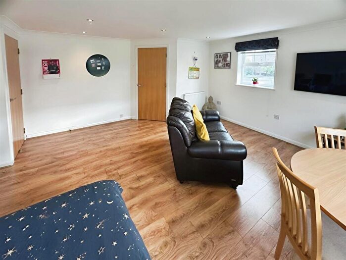 1 Bedroom Apartment For Sale In Sandbach Drive, Kingsmead, Northwich, CW9