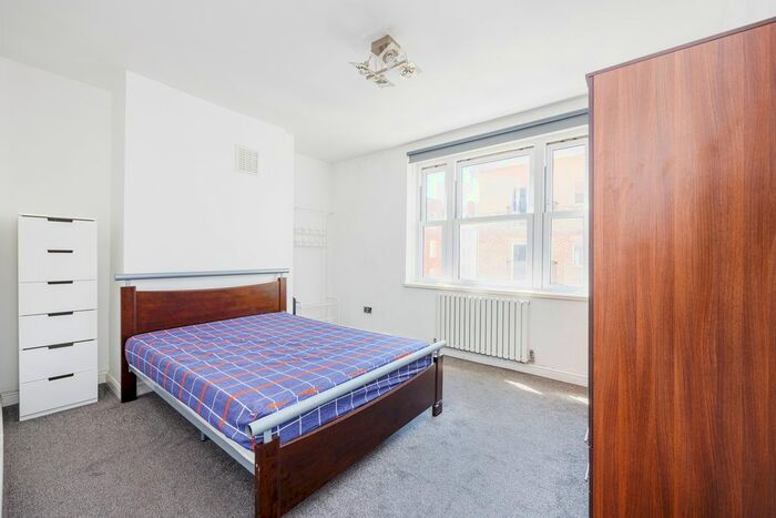 4 Bedroom Flat To Rent In Turin Street, London, E2