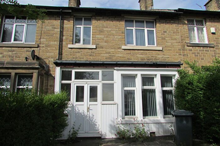3 Bedroom Terraced House To Rent In Acre Street, Lindley, Huddersfield, HD3