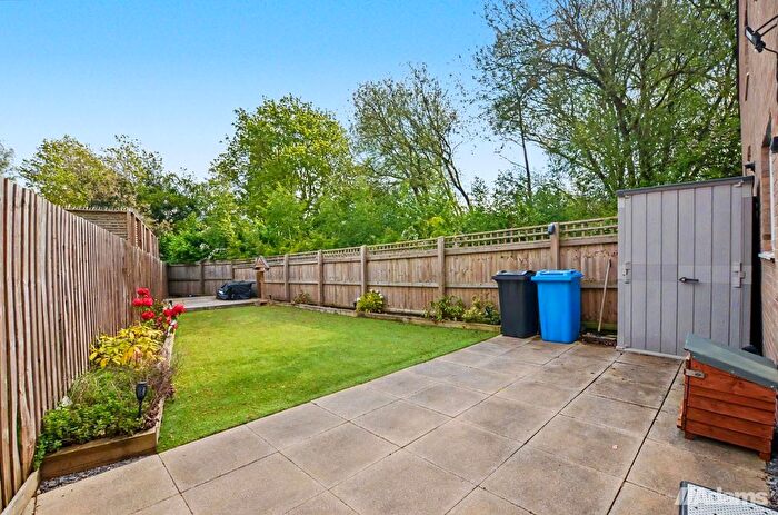 3 Bedroom Semi-Detached House For Sale In Wharford Lane, Sandymoor, WA7