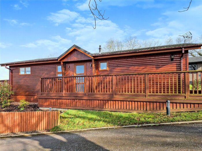 2 Bedroom Bungalow For Sale In Romansleigh, South Molton, EX36