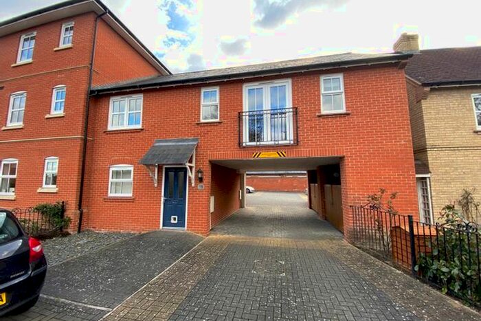 2 Bedroom Flat To Rent In Amport Road, Sherfield-On-Loddon, Hook, RG27