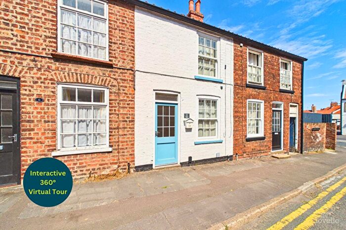 2 Bedroom Terraced House For Sale In Brigg Road, Barton-Upon-Humber, DN18