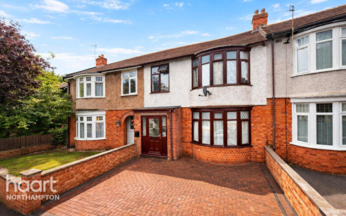 3 Bedroom Terraced House For Sale In Peverels Way, Northampton, NN5