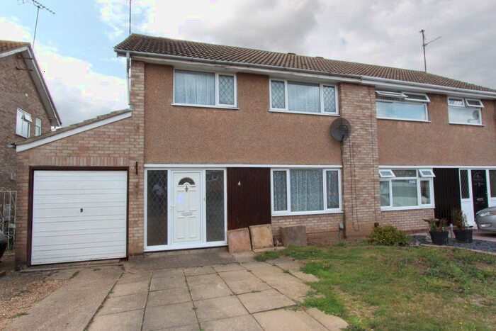 3 Bedroom Semi-Detached House To Rent In St. Anthonys Road, Kettering, NN15