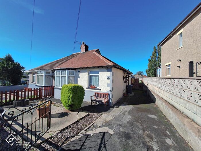 2 Bedroom Semi-Detached Bungalow For Sale In Woodhill Avenue, Morecambe, LA4