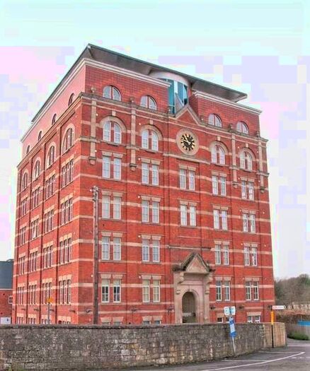 1 Bedroom Apartment To Rent In Cheapside, Stroud, GL5