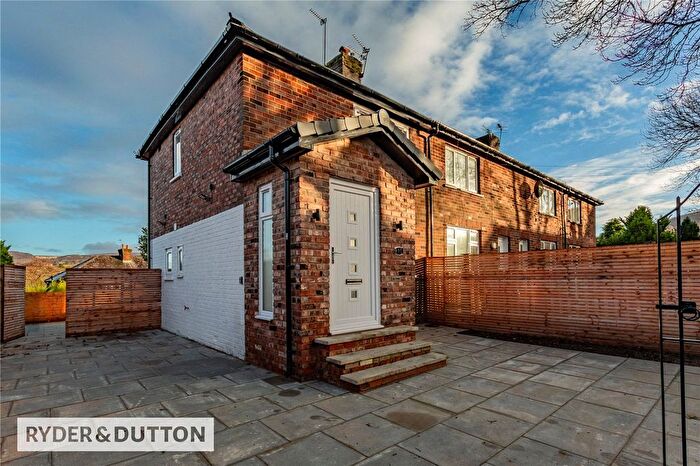2 Bedroom Semi Detached House To Rent In Brushes Road, Stalybridge, Greater Manchester, SK15