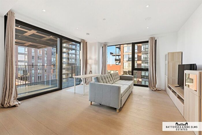 2 Bedroom Flat To Rent In Legacy Building, Embassy Gardens, SW11