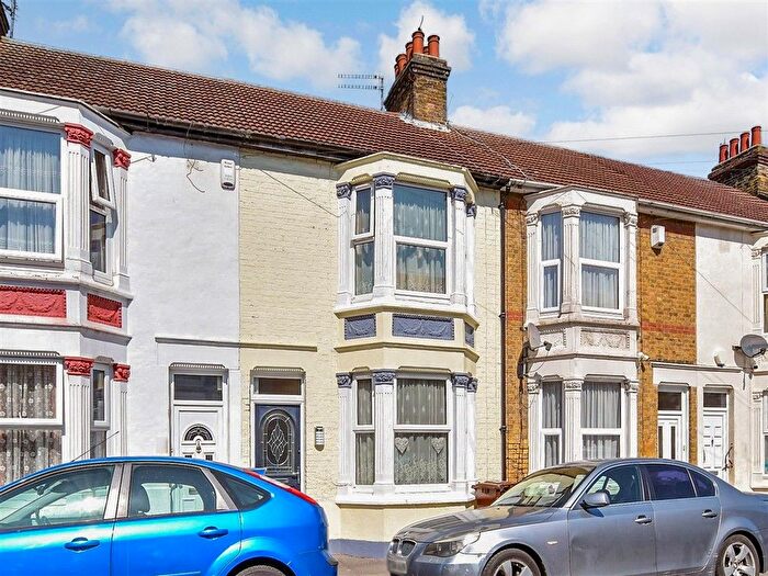 2 Bedroom Terraced House For Sale In Wellesley Road, Sheerness, Kent, ME12