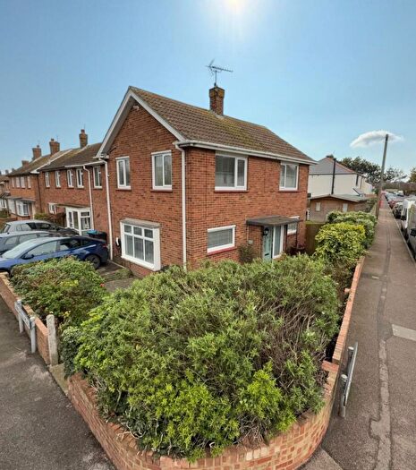 3 Bedroom End Of Terrace House For Sale In Linksfield Road, Westgate-on-sea, CT8