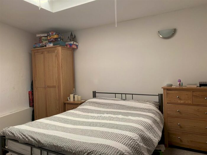 1 Bedroom Flat To Rent In Flat, High Street, Over, Cambridge, CB24