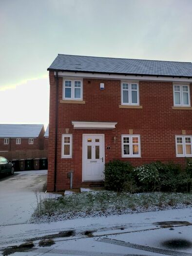 3 Bedroom Semi-Detached House To Rent In Dudley Drive, Littleover, Derby, DE23