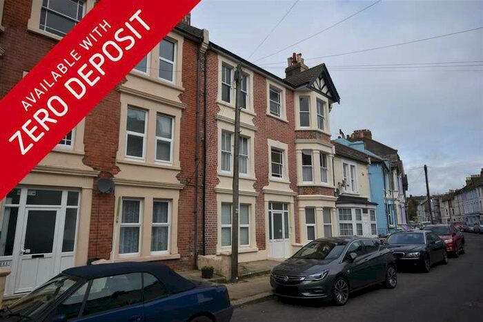 2 Bedroom Property To Rent In Manor Road, Hastings, TN34