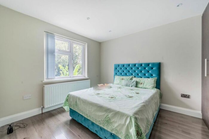 5 Bedroom Property To Rent In Headstone Gardens, Harrow, HA2