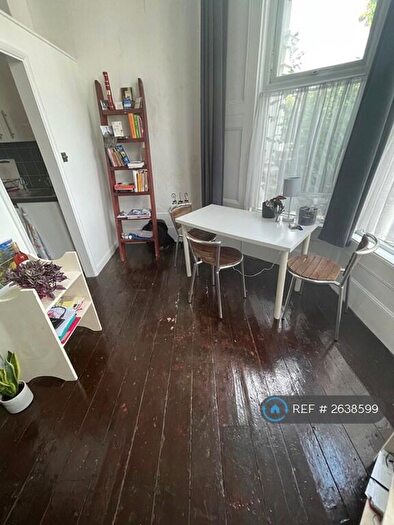 1 Bedroom Flat To Rent In Gloucester Drive, London, N4