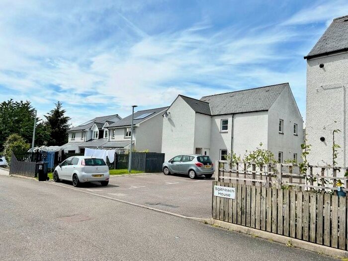 2 Bedroom Flat For Sale In Balconie Street, Dingwall, IV16