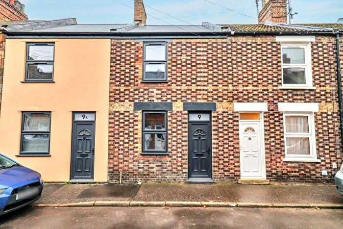 3 Bedroom Semi-Detached House To Rent In Cresswell Street, King's Lynn, PE30