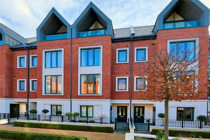 4 Bedroom Terraced House To Rent In Noel Square, Teddington, TW11