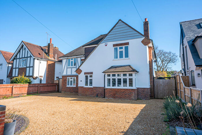4 Bedroom Detached House For Sale In Keith Road, Talbot Woods, Bournemouth, Dorset, BH3