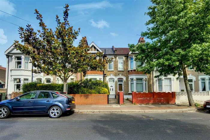 4 Bedroom Terraced House To Rent In East Road, London, E15