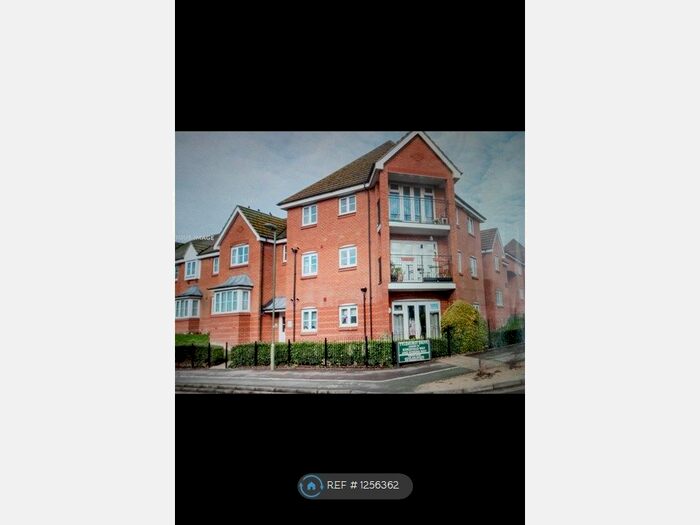2 Bedroom Flat To Rent In Tylehurst Drive, Redhill RH1
