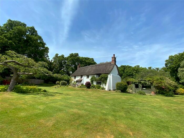 3 Bedroom Detached House For Sale In Lions Hill Way, Ashley Heath, Ringwood, BH24