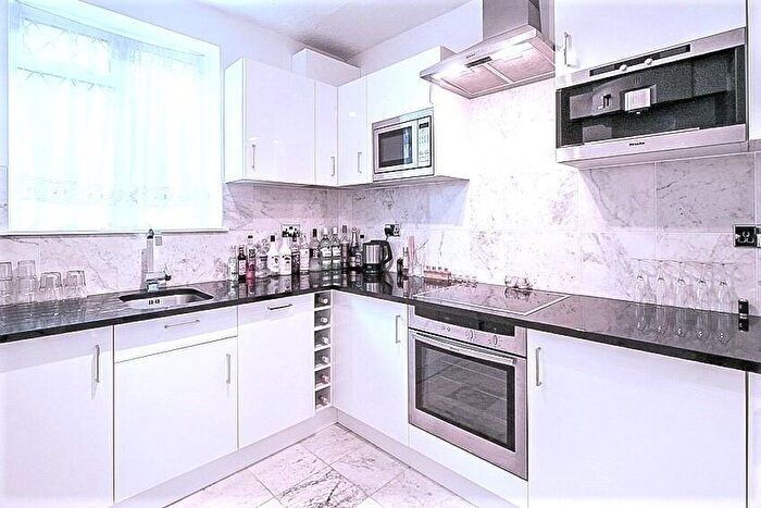 1 Bedroom Flat To Rent In Kings Road, Chelsea, London, SW10