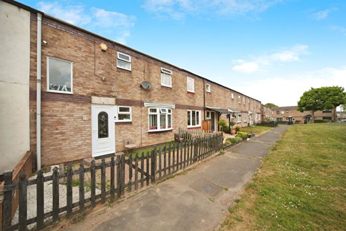 3 Bedroom Terraced House For Sale In Trident Drive, Houghton Regis, Dunstable, LU5